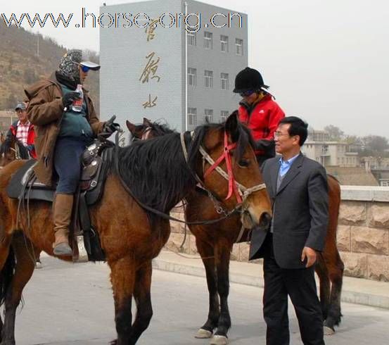 中国马友骑马环官厅水库150公里骑马大穿越