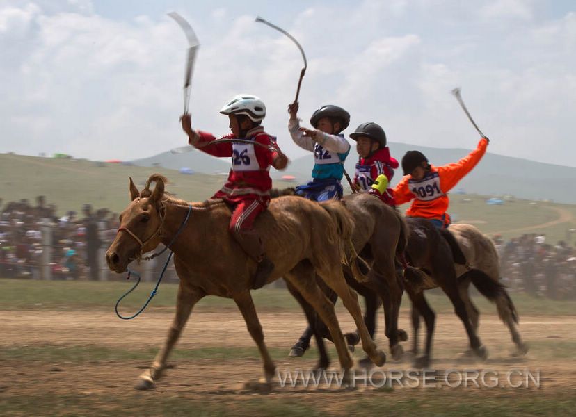 那达慕(2012年7月12日，星期四)蒙古儿童赛马 (2).jpg