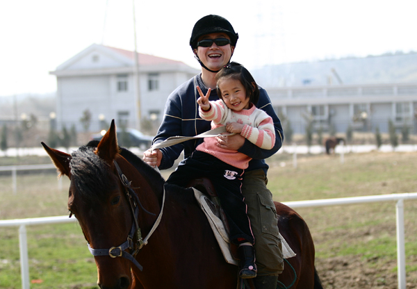 3月4日，南京，新手骑马已经很猛了