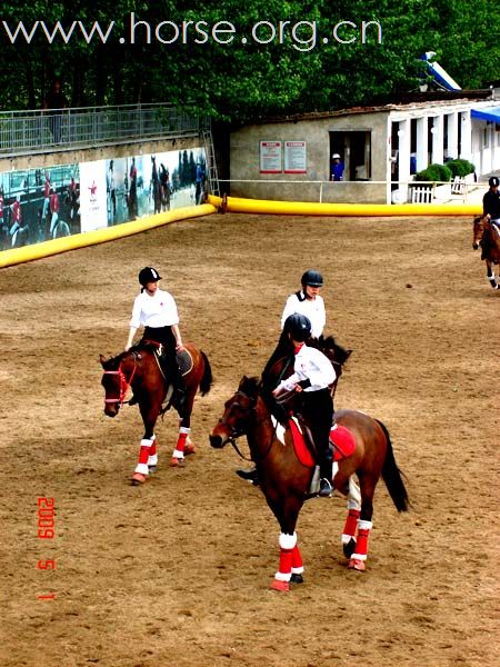 [马篮球]木兰队、玲珑队首次正式比赛！