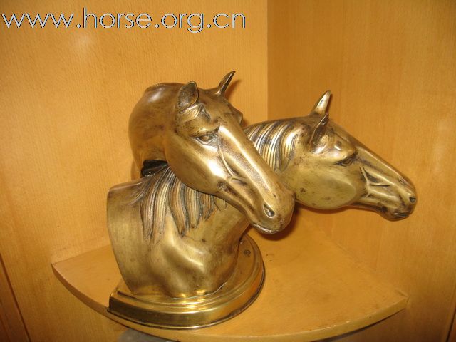 [原创]喜欢马雕塑的朋友进来看看[交颈马]出售